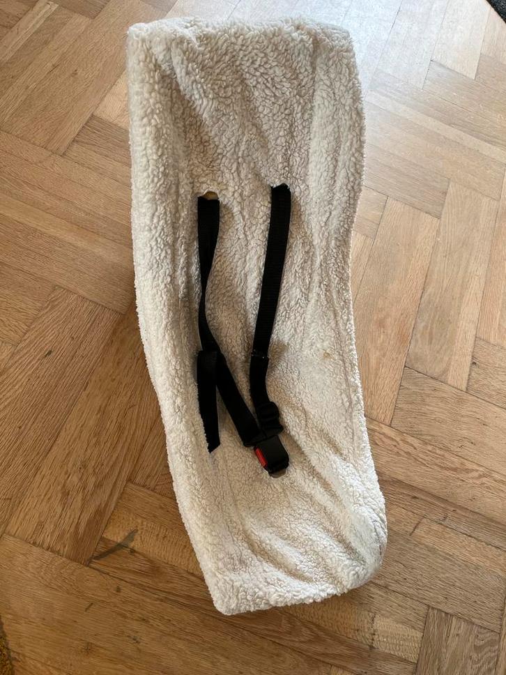 Siège pour bébé, remorque de vélo ou vélo cargo, Vélos & Vélomoteurs, Vélos | Vélos avec bac, Comme neuf, Autres marques, 1 enfant