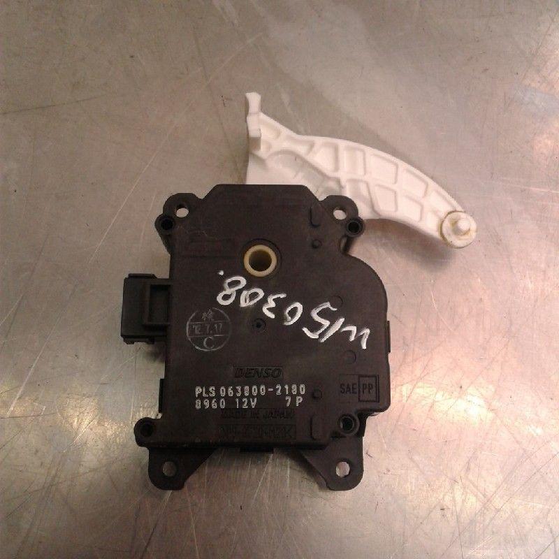 KACHELSTELMOTOR Toyota Prius Plus (ZVW4) (|0638002180|), Gebruikt, Toyota