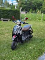 scooter piaggio, Fietsen en Brommers, Ophalen, Overige modellen, Klasse A (25 km/u), Zo goed als nieuw