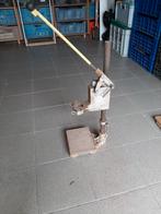 Boor statief, Ophalen