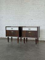 Paire de tables de nuit vintage – années 60/70, Enlèvement, Bois