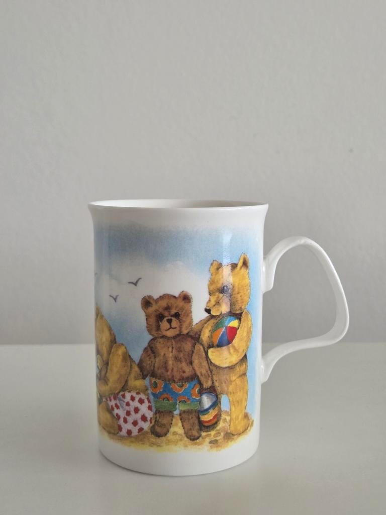 Roy Kirkham koffiemok Playtime Teddy strand, Huis en Inrichting, Keuken | Servies, Ophalen