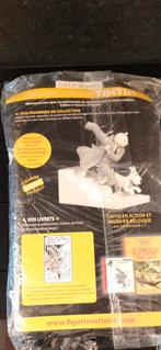 Figurine Tintin hors série n6 noir blanc - Tintin en action, Enlèvement ou Envoi