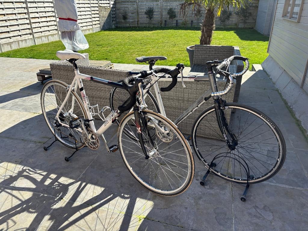 2 race fietsen Rixe M 56 + 1x koersfiets Buls vr onderdelen, Aluminium, Comme neuf, Enlèvement, 53 à 57 cm