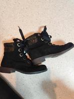 Boots River Woods. Maat: 37, Enlèvement