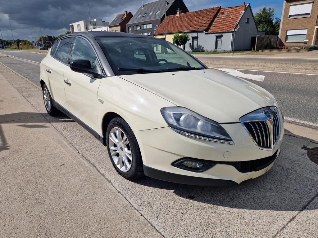 Lancia Delta 1400cc benzine, Autos, Lancia, Achat, Entreprise, Boîte manuelle, Noir