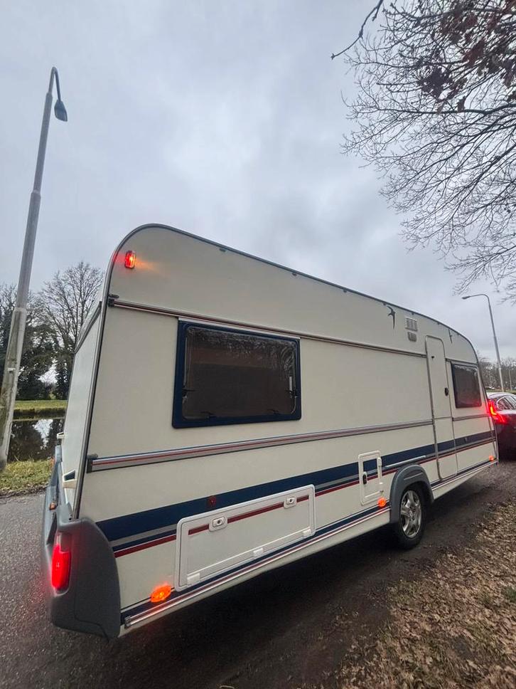 Nette CI Willk 540 met kinder kamer! En voortent, Caravans en Kamperen, Caravans, Particulier, tot en met 6, 1000 - 1250 kg, Rondzit