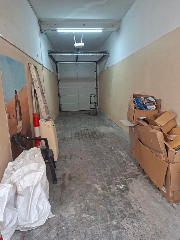 Entrepot a vendre anderlecht volume rare +hauteur 0475455548, Immo, Maisons à vendre, Bruxelles, Rez-de-chaussée, 65 m², 200 à 500 m²