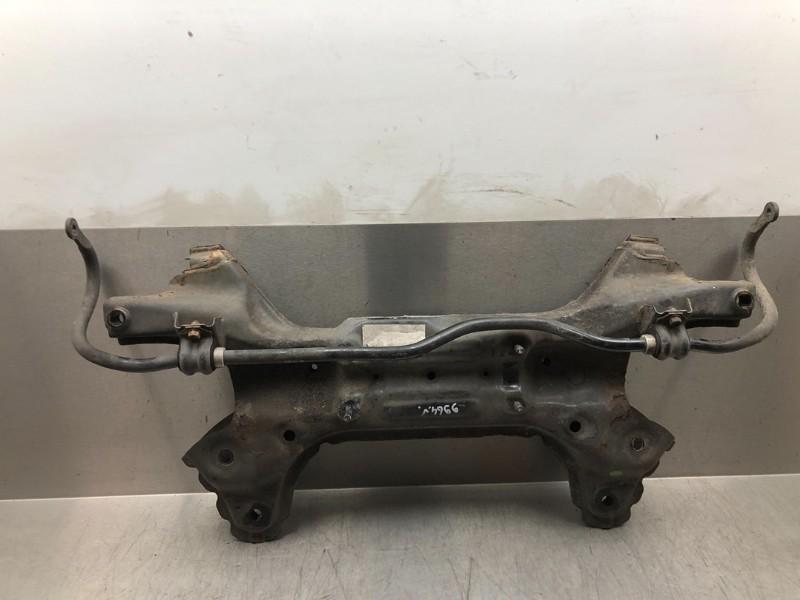 BERCEAU MOTEUR Hyundai i20 (01-2008/12-2015), Utilisé, Hyundai