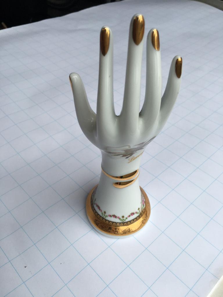 juwelenhouder, Bijoux, Sacs & Beauté, Pendentifs, Enlèvement ou Envoi, Autres représentations, Comme neuf, Autres matériaux