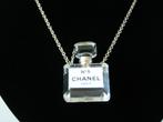 Chanel N 5 kettinghanger. N5 Chanel Paris., Overige materialen, Ophalen of Verzenden, Zo goed als nieuw, Overige kleuren