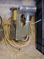 Cloueuse Samco, Enlèvement