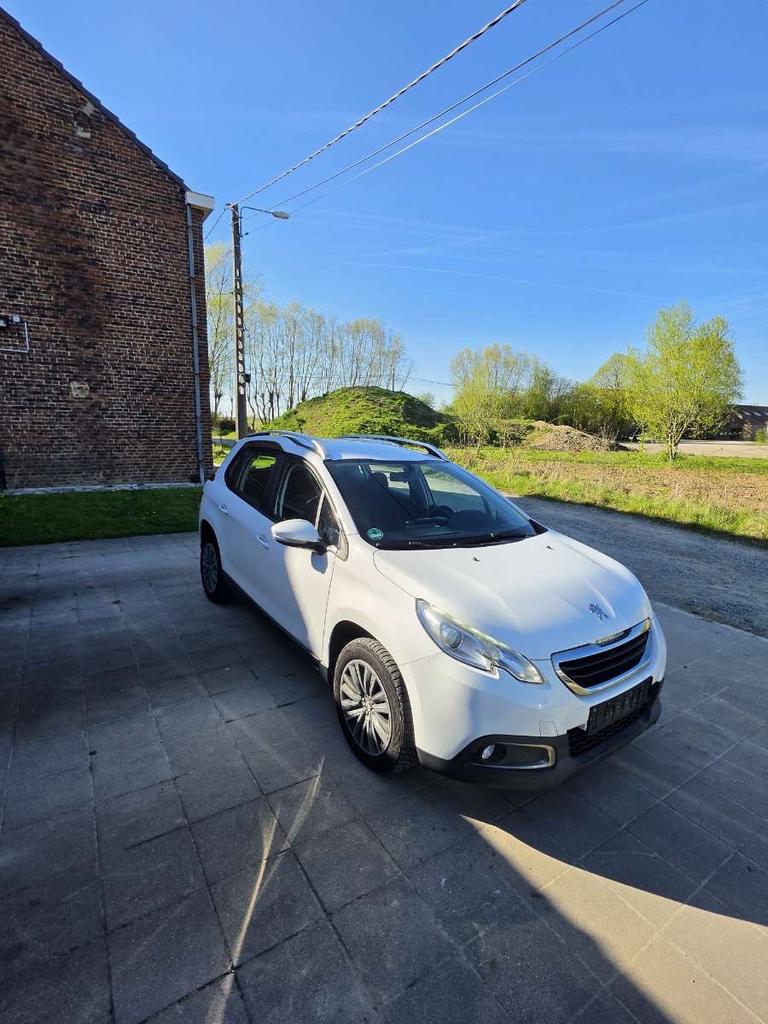 Peugeot 2008 prete a immatriculer garantie, Autos, Peugeot, Bluetooth, Achat, Entreprise, Diesel