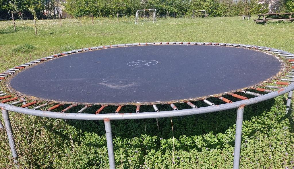 Trampoline: gratis af te halen, Ophalen, Gebruikt