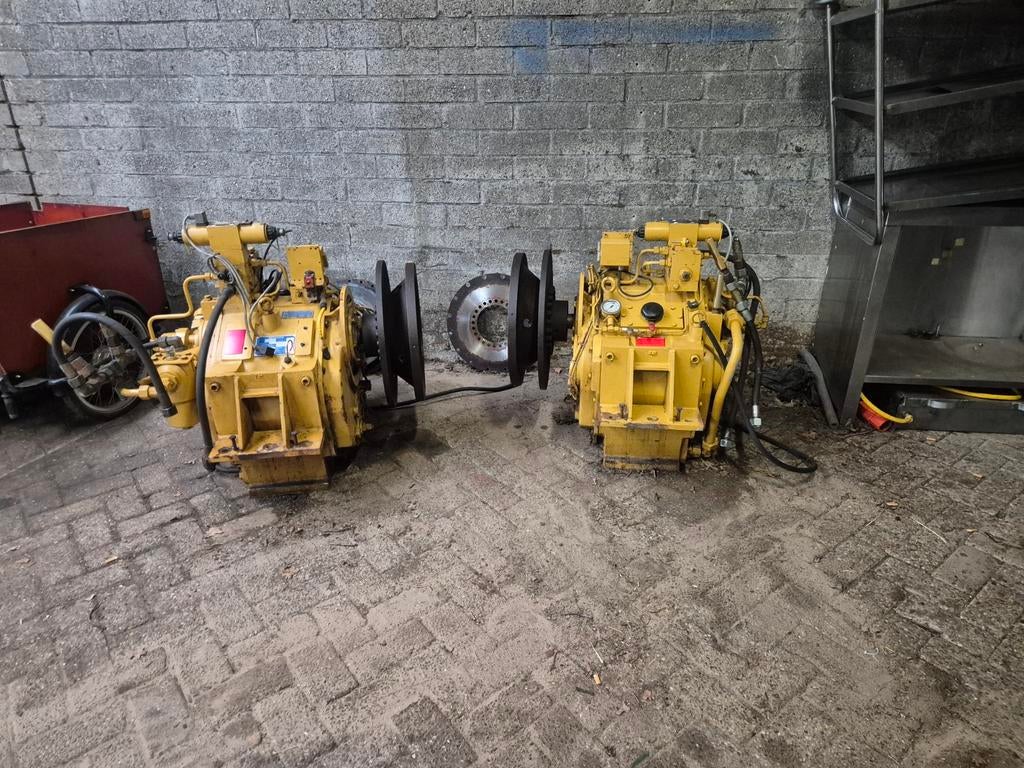 2 maal keerkoppelingen reintjes bouwjaar 2008, Watersport en Boten, Beroepsscheepvaart, Ophalen