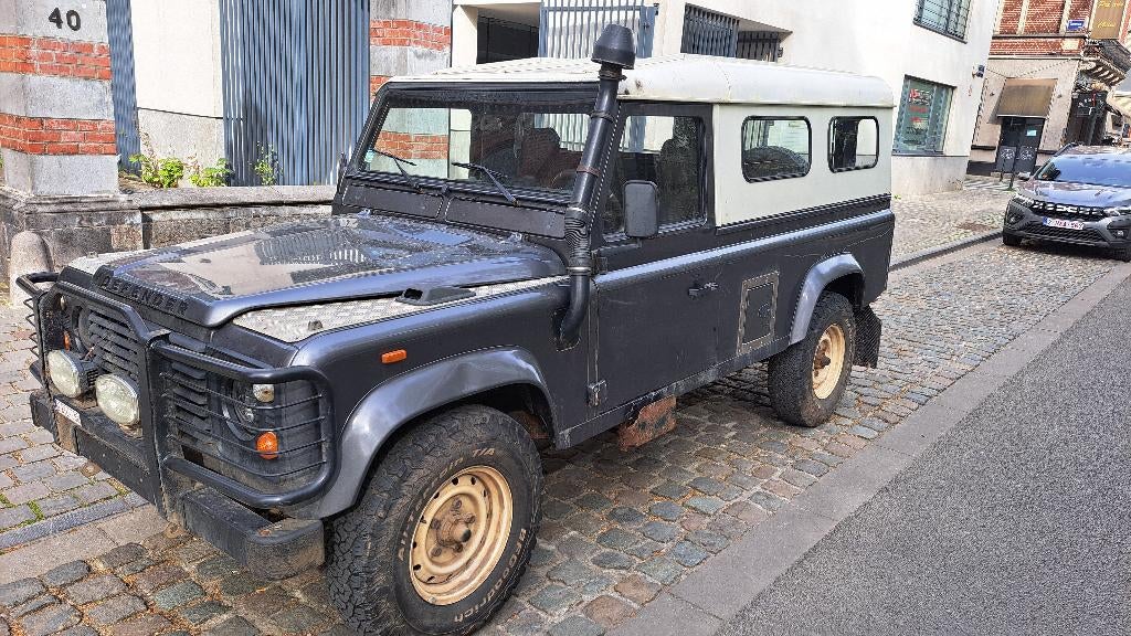 Land Rover Defender 110 300 TDi, 2500 cc, Zwart, Blauw, Defender