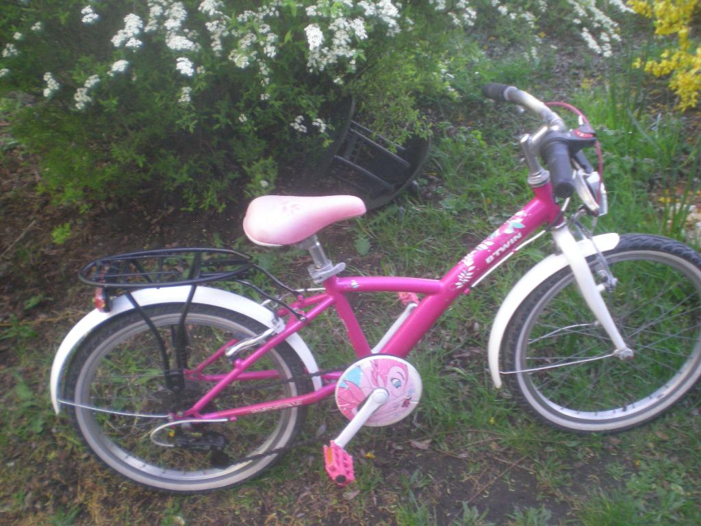 Meisjesfiets Btwin 20 inch met verlichting en versnellingen, Vélos & Vélomoteurs, Vélos | Filles, Enlèvement, Comme neuf, 20 pouces