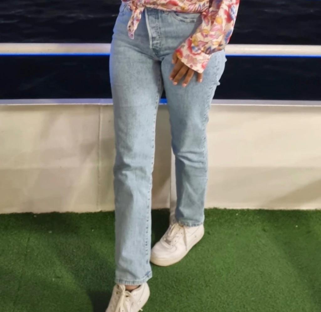 Jeans, Kleding | Dames, Spijkerbroeken en Jeans, Overige jeansmaten, Gedragen, Levis, Verzenden