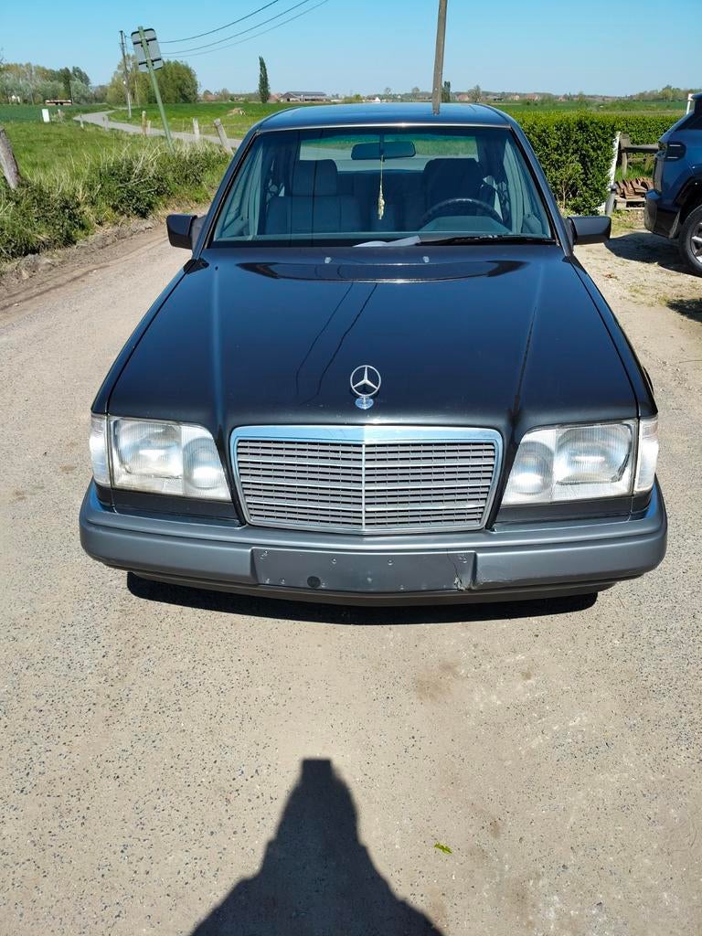 Mercedes E 200 D, Autos, Particulier, Achat, Radio