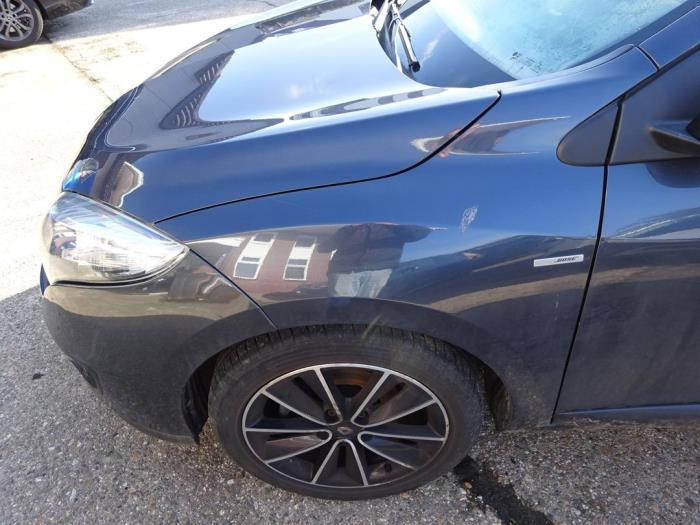 Aile avant gauche d'un Renault Megane (TEB66), Autos : Pièces & Accessoires, Carrosserie & Tôlerie, Renault, Utilisé, 3 mois de garantie