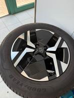 Peugeot 2008 215/60r17 100H goodyear 4 seasons, Ophalen, Band(en)