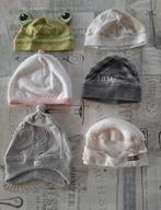 Babykleding : mijn eerste mutsen ( 7 stuks ), Kinderen en Baby's, Ophalen of Verzenden, Zo goed als nieuw, Muts