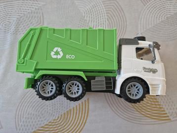 Vuilniswagen beschikbaar voor biedingen