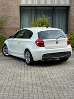 Bmw 1-serie Facelift 118i Benzine Automaat Pack M, Automaat, 1 Reeks, Bedrijf, Euro 4