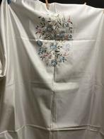 Drap de lit ancien et couvre lit, Ophalen