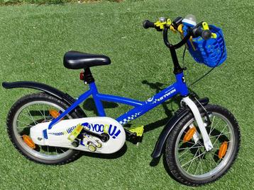 Decathlon kinderfiets 16 inch incl. spatbord, fietsmand