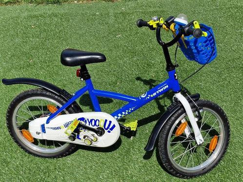 Decathlon kinderfiets 16 inch incl. spatbord, fietsmand, Fietsen en Brommers, Fietsen | Kinderfietsjes, Zo goed als nieuw, 16 tot 20 inch