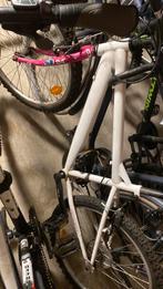 Witte kinderfiets, Fietsen en Brommers, Ophalen, Zo goed als nieuw