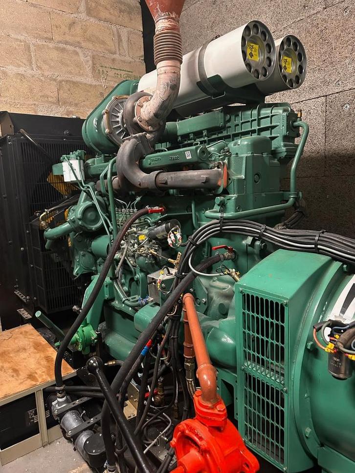 GROUPE ÉLECTROGÈNE 320KVA VOLVO, Articles professionnels, Machines & Construction | Générateurs, Enlèvement ou Envoi