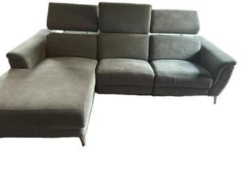 Mooie gebruikte zetel te koop. Maar 2 jaar gebruikt.  beschikbaar voor biedingen