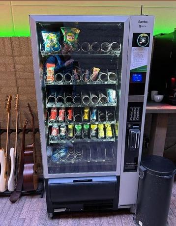 Necta Samba Vending machine