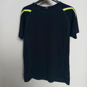 Nieuw sportshirt heren, maat M beschikbaar voor biedingen
