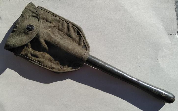 Militaria - WO 2 – USA – schop + etui, Verzamelen, Militaria | Algemeen, Landmacht, Overige typen, Ophalen of Verzenden