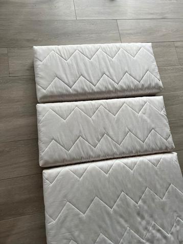 Meegroei matras  en benodigdheden beschikbaar voor biedingen