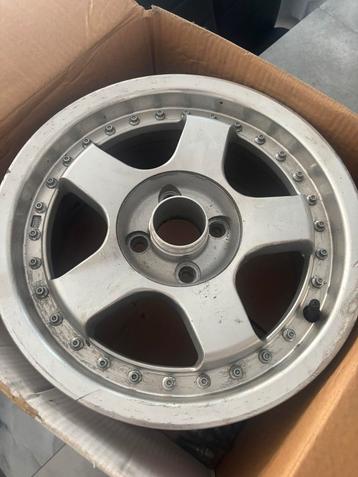 Je vend 1 Jante aluminium de collection beschikbaar voor biedingen