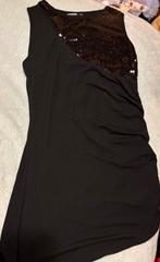 iets langere top met pailletjes en elastiek opzij,links., Enlèvement ou Envoi, Crazy world, Comme neuf, Noir
