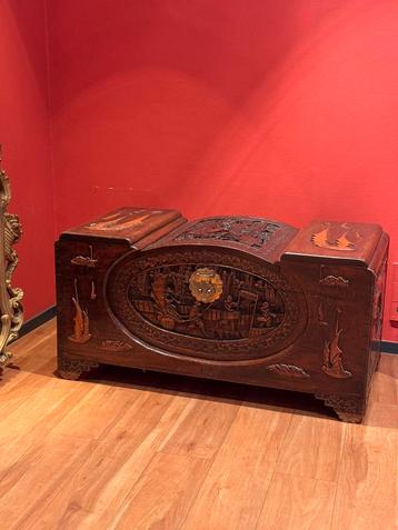 Belle valise chinoise ancienne, Antiquités & Art, Enlèvement