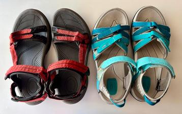 TEVA. 2 paar sandalen samen € 7.  MAAT 37. disponible aux enchères