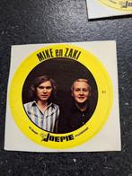 Vintage Joepie sticker Vlaamse BV Mike en Zaki, Ophalen of Verzenden, Zo goed als nieuw, Film, Tv of Omroep