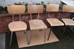 4 oude school stoelen, Huis en Inrichting, Stoelen, Ophalen, Gebruikt, Bruin, School stoel
