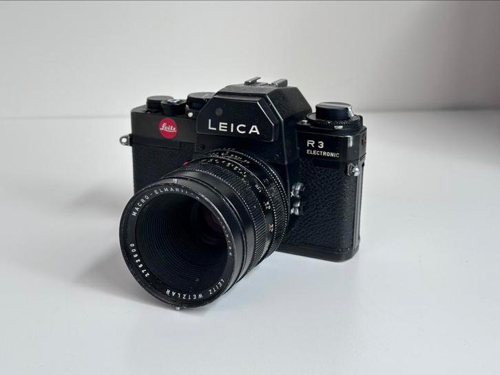 Leica R3 electronic + 60mm 2.8 Macro elmarit lens, Audio, Tv en Foto, Fotocamera's Analoog, Zo goed als nieuw, Spiegelreflex, Leica