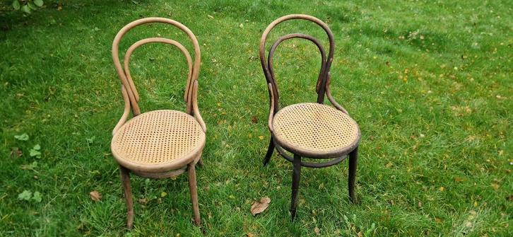 twee vintage Vienna Thonet stoelen met rieten zitting, Huis en Inrichting, Stoelen, Gebruikt, Twee, Hout, Ophalen