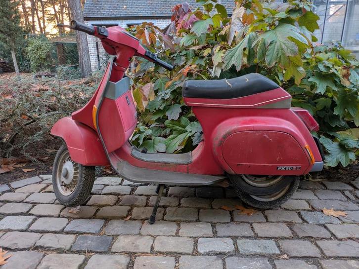 Vespa pk50 XL uit 1986 en goed lopend., Fietsen en Brommers, Scooters | Vespa, Gebruikt, Klasse B (45 km/u), Benzine, Ophalen