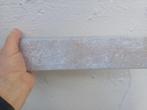Très belle plinthes 130 mètre lot 100€, Doe-het-zelf en Bouw, Plinten en Afwerking, Ophalen, Overige materialen, Nieuw, Minder dan 100 cm