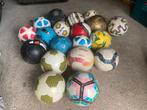 lot de 20 ballons foot, Hobby en Vrije tijd, Feestartikelen, Ophalen, Gebruikt