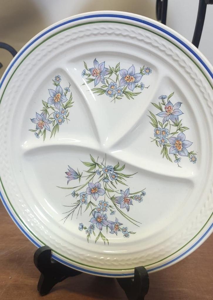 fondue borden ( 6 stuks ), Huis en Inrichting, Keuken | Servies, Zo goed als nieuw, Bord(en), Aardewerk, Ophalen of Verzenden